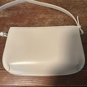 Cream purse
